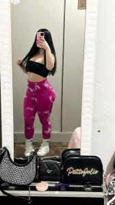 613822319: Chica busca chico en Sevilla