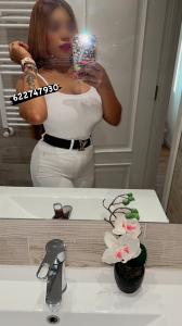 622747930: Chica busca chico en Sevilla