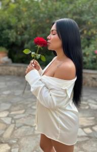 634811240: Chica busca chico en Cádiz