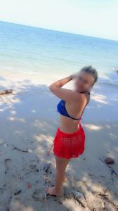 614210813: Chica busca chico en Barcelona