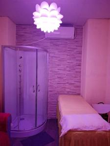 656517612: Chica busca chico en Barcelona