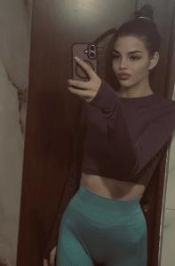 662234979: Chica busca chico en Málaga