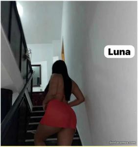 613745555: Chica busca chico en Cádiz