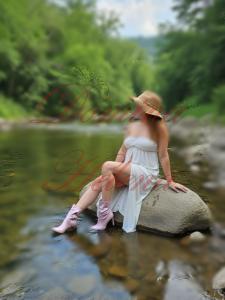 650023221: Chica busca chico en Sevilla