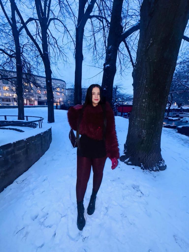 Chica busca chico en Murcia: 