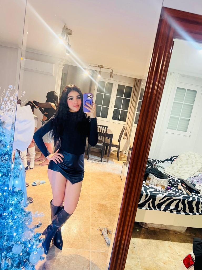 Chica busca chico en Barcelona: 