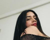 624751354: Chica busca chico en Sevilla