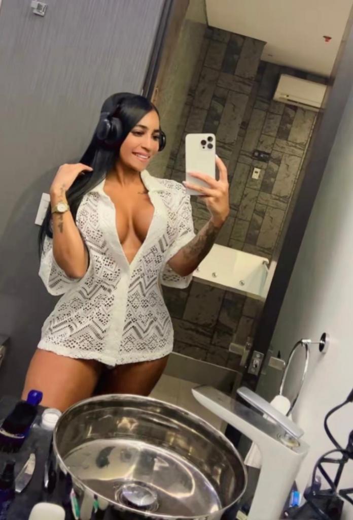 Chica busca chico en Valencia: Chica busca chico