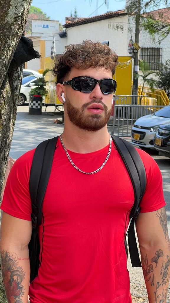 622171949: Chico busca chica en Zaragoza