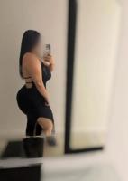 631581883: Chica busca chico en Asturias