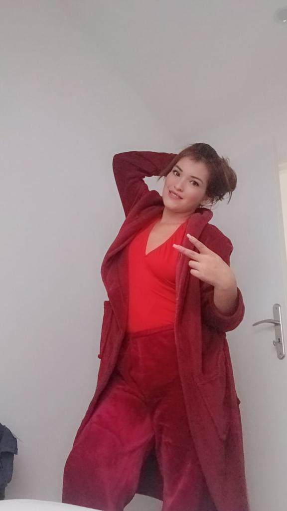 Chica busca chico en Cantabria: 