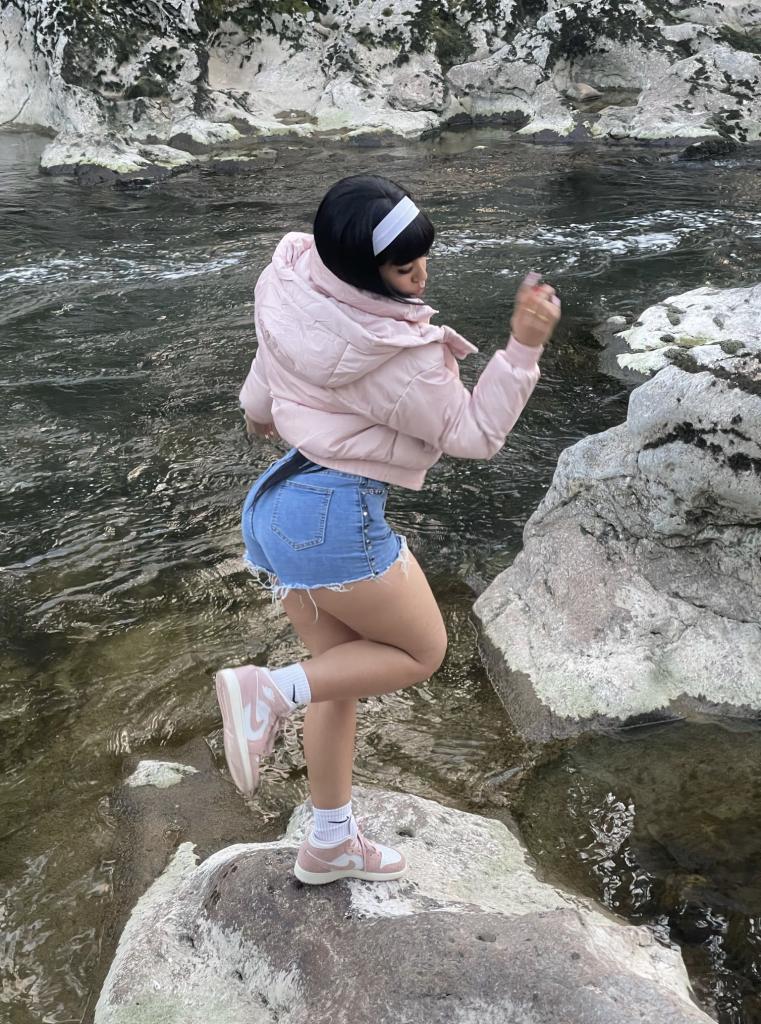 Chica busca chico en Cantabria: 