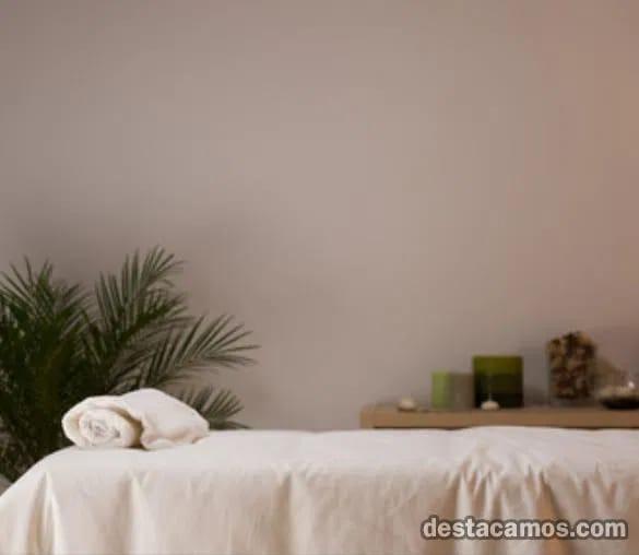 631153433: Chica busca chico en Málaga