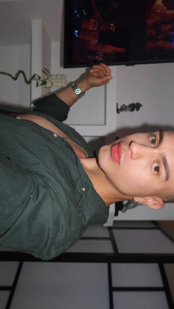 Chico busca chica en Mallorca: 