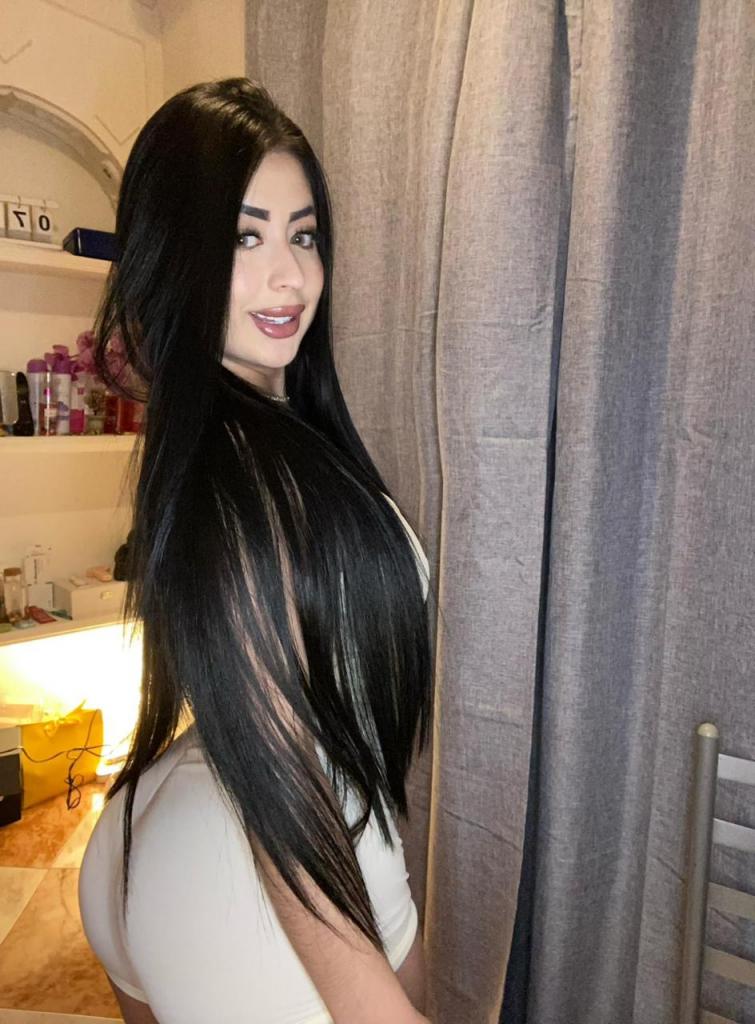 643835752: Chica busca chico en Granada