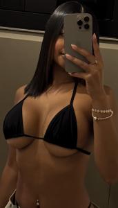 602340501: Chica busca chico en Sevilla