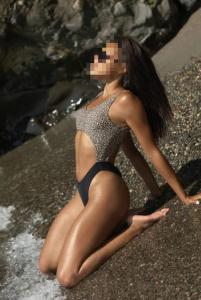 672898951: Chica busca chico en Lugo