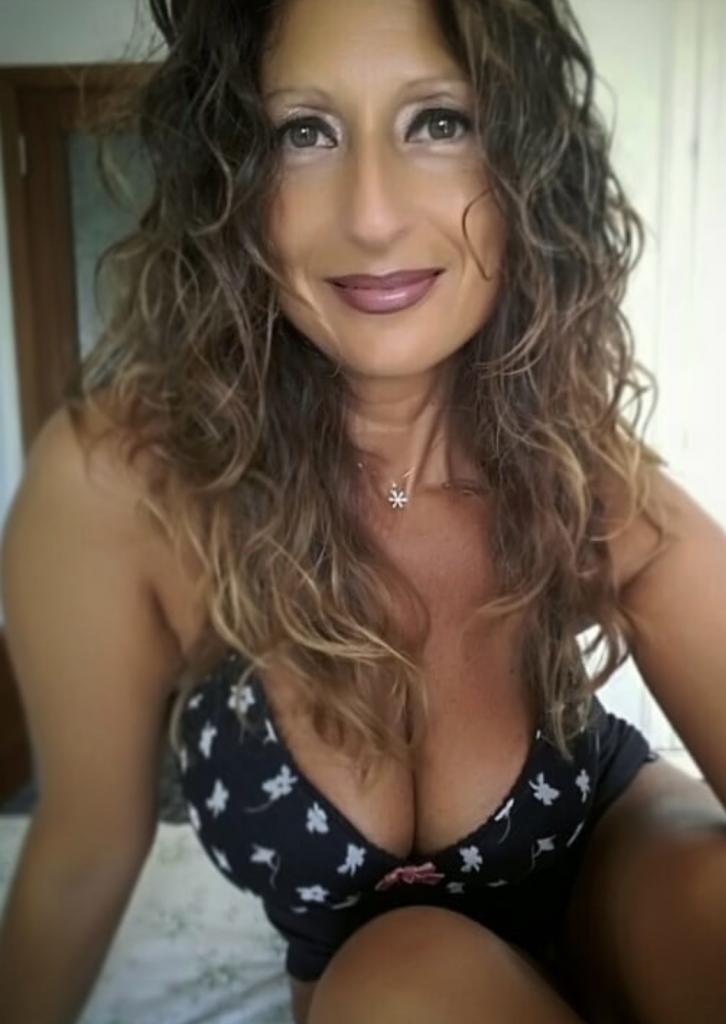 Chica busca chico en Lérida: 