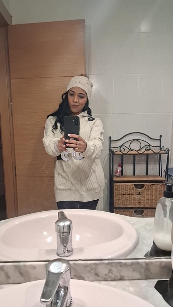 Chica busca chico en Granada: 