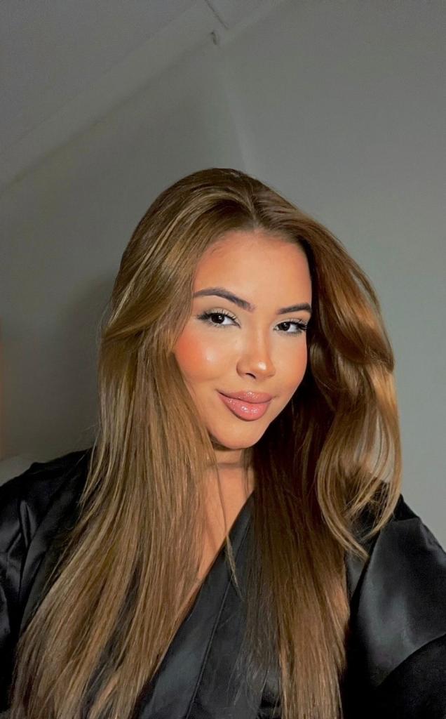 627019317: Chica busca chico en Almería