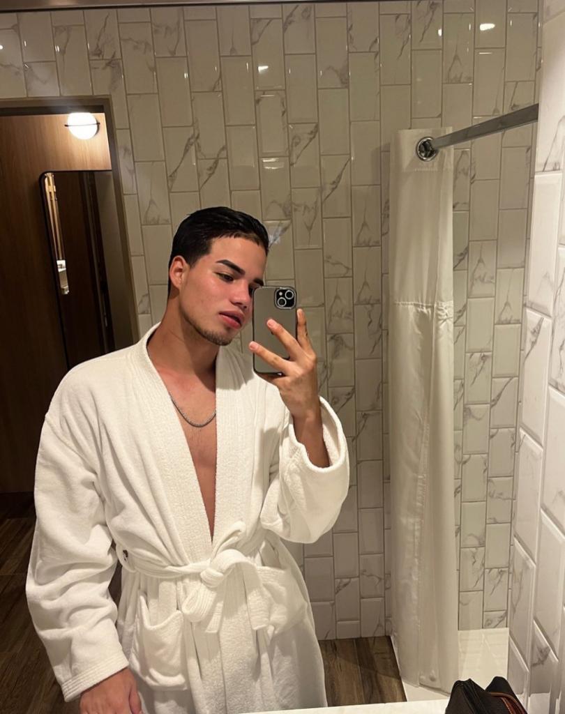 Chico busca chica en Alicante: 