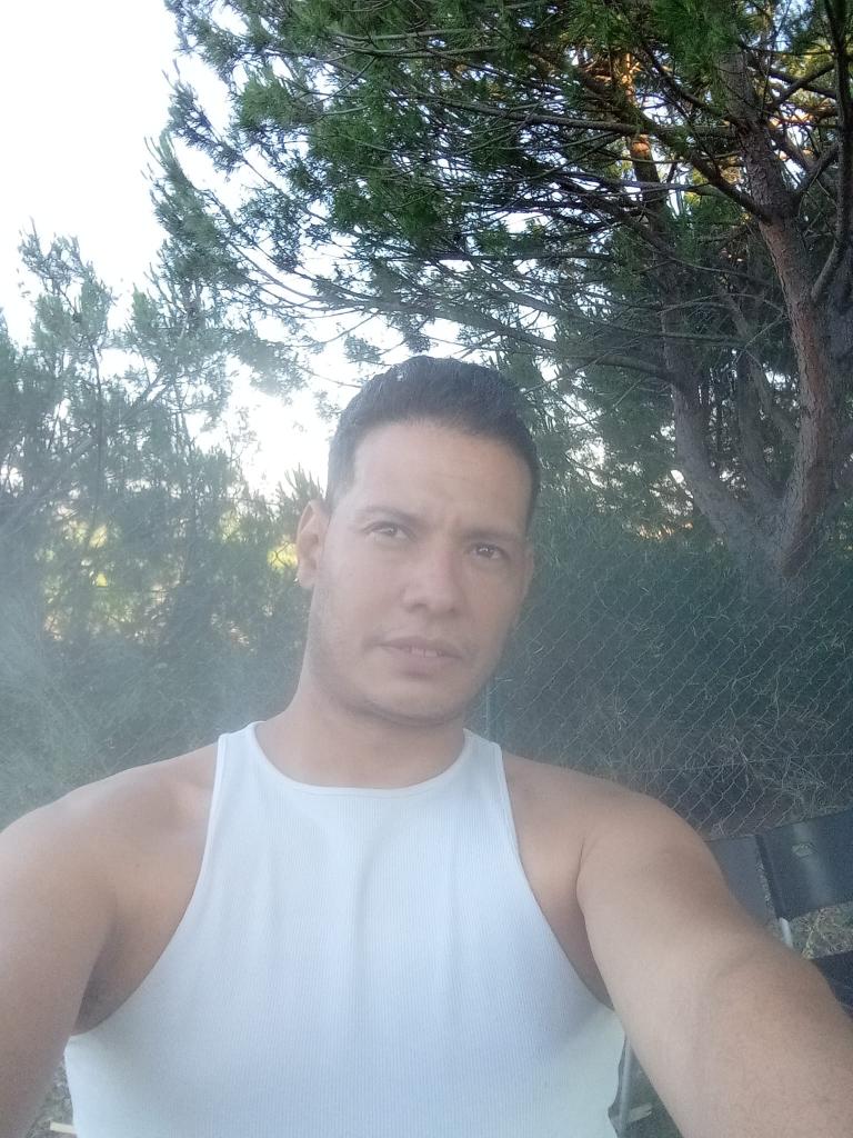 603981152: Chico busca chica en Asturias