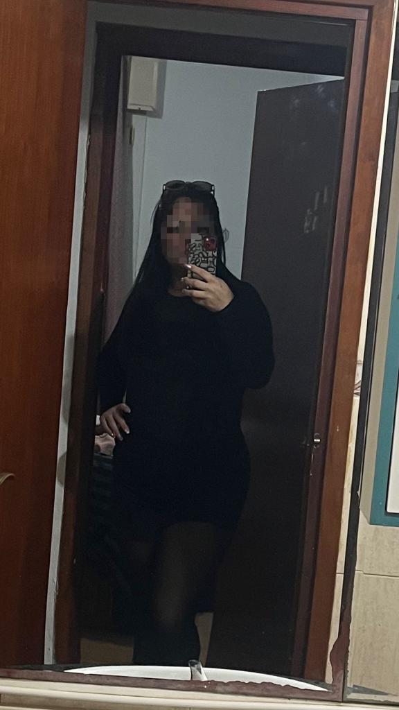 604250040: Chica busca chico en Murcia