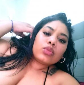 613392789: Chica busca chico en Mallorca