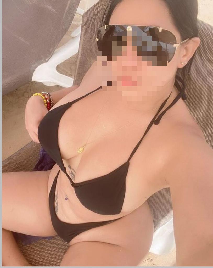 Chica busca chico en Cádiz: 