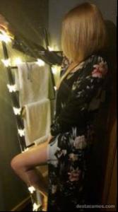 Chica busca chico en La Coruña: 