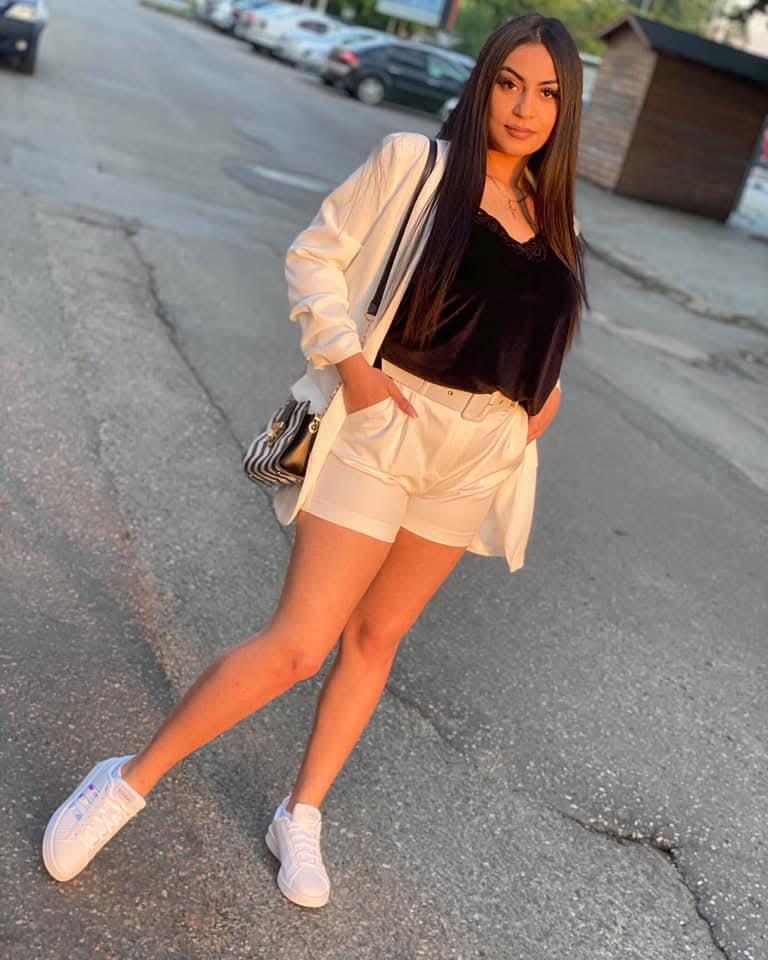 Chica busca chico en Castellón: 