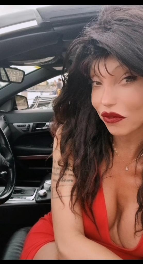 Chica busca chico en Cantabria: 