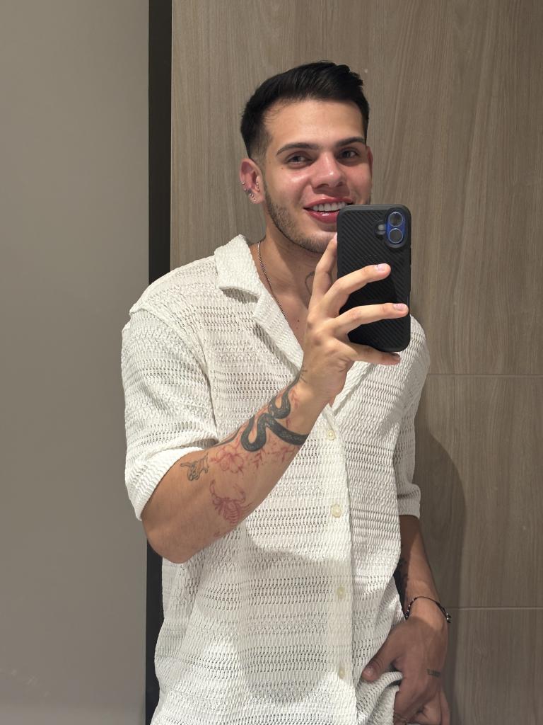 Chico busca chica en Barcelona: 