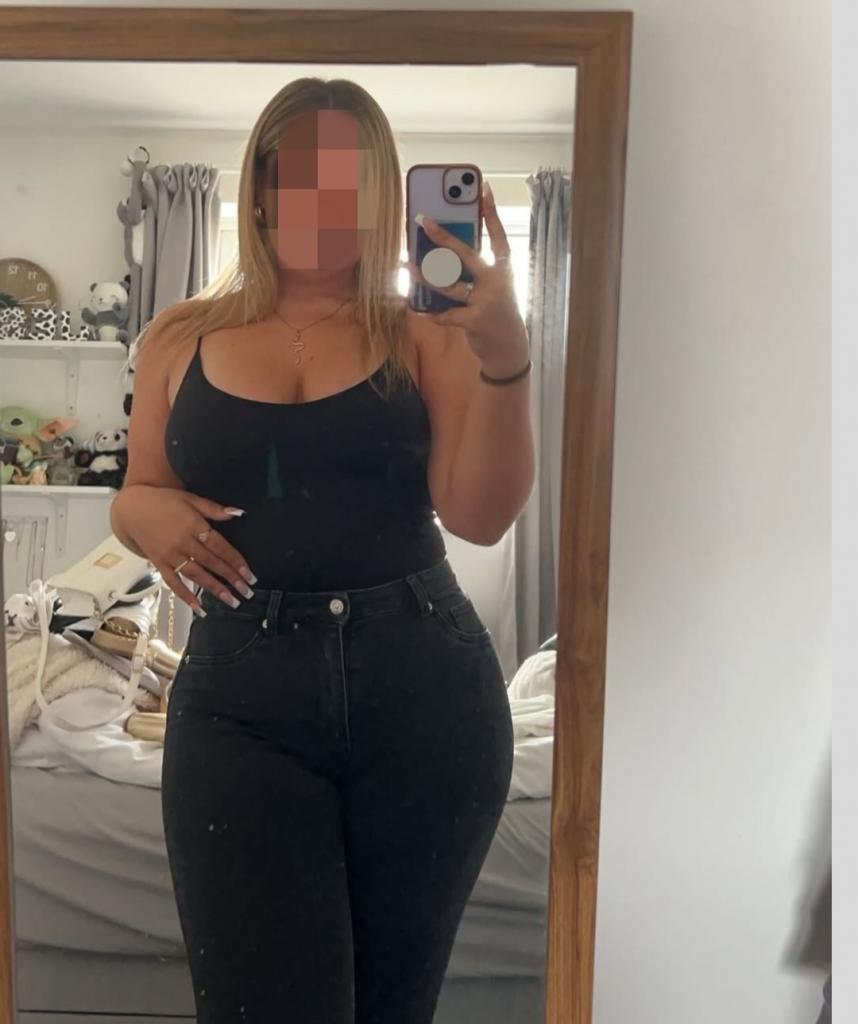 Chica busca chico en Orense: 