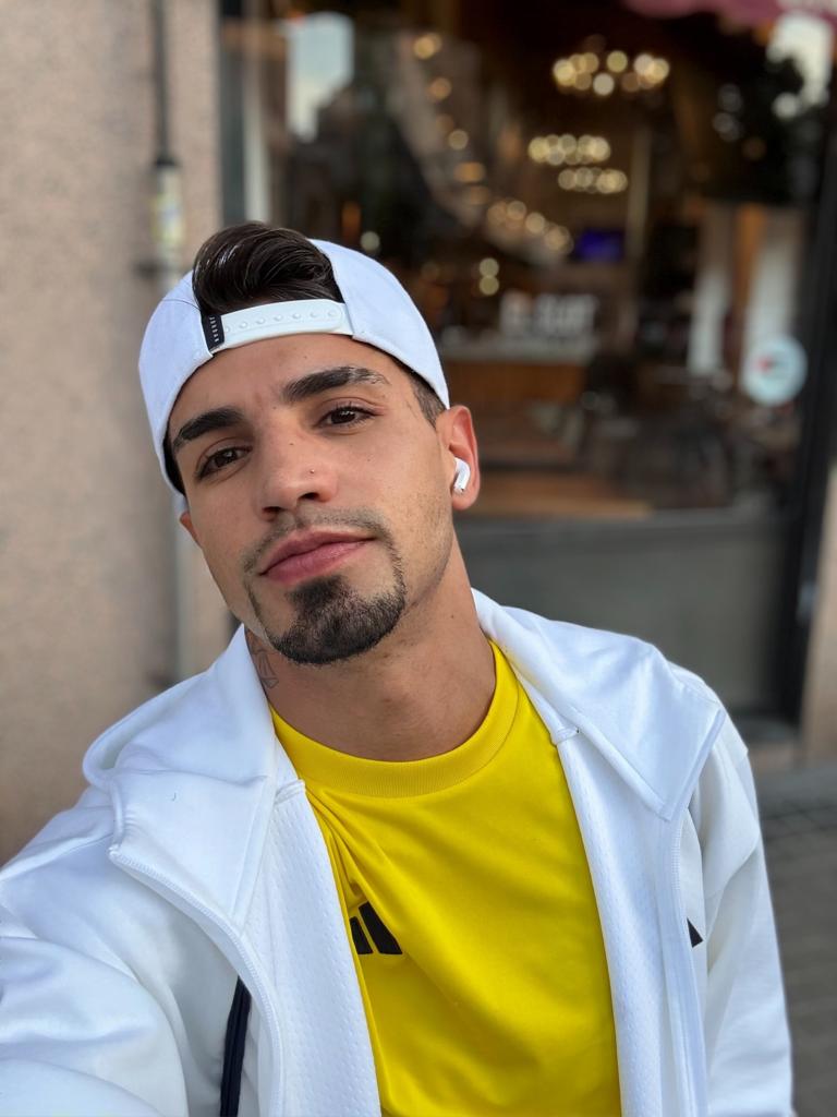 Chico busca chica en Madrid: 