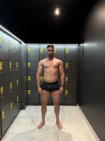 613875975: Chico busca chica en Alicante