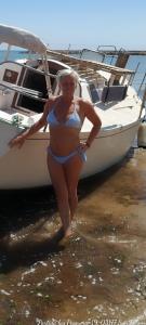 672107425: Chica busca chico en Alicante