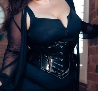 Chica busca chico en Asturias: 