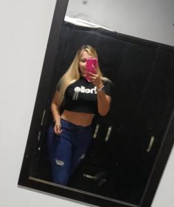 637184955: Chica busca chico en Barcelona