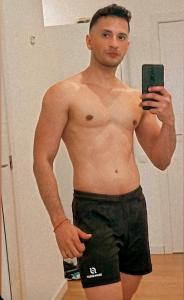 602804650: Chico busca chica en Valencia