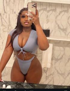 614643302: Chica busca chico en Valencia