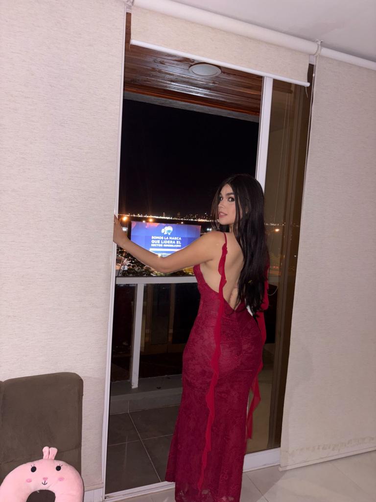 Chica busca chico en Cádiz: 