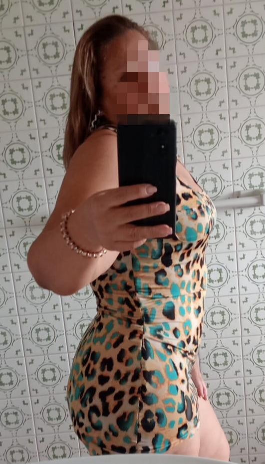 642279211: Chica busca chico en Lugo
