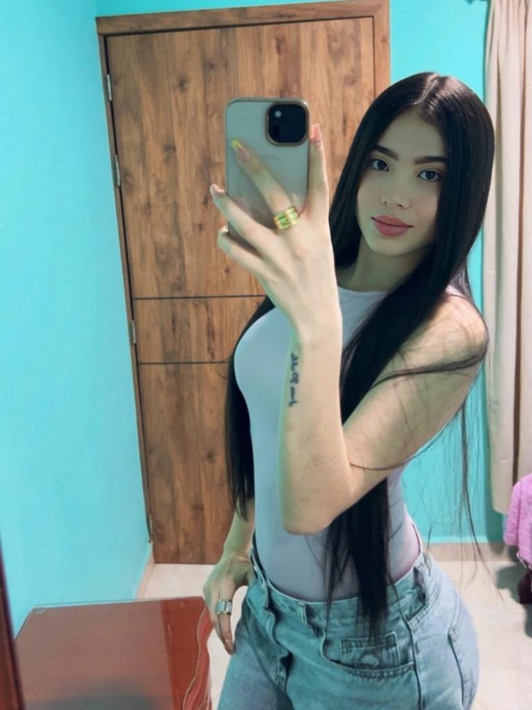 Chica busca chico en Tenerife: 