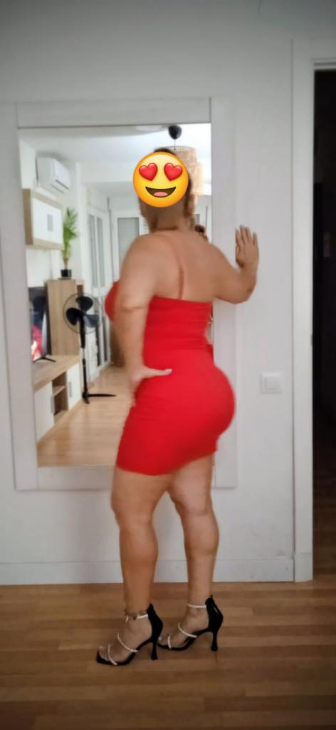 Chica busca chico en Cádiz: 