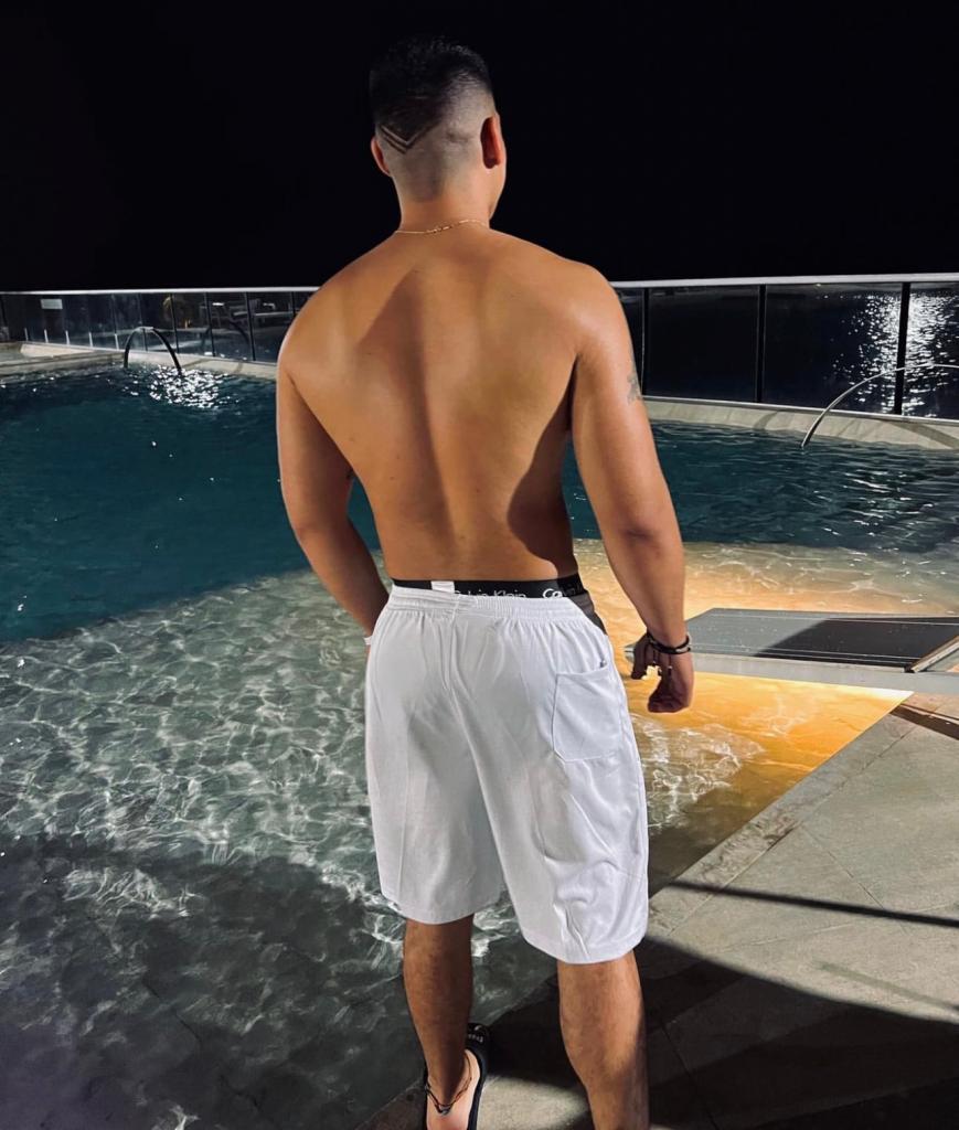 Chico busca chica en Valencia: 