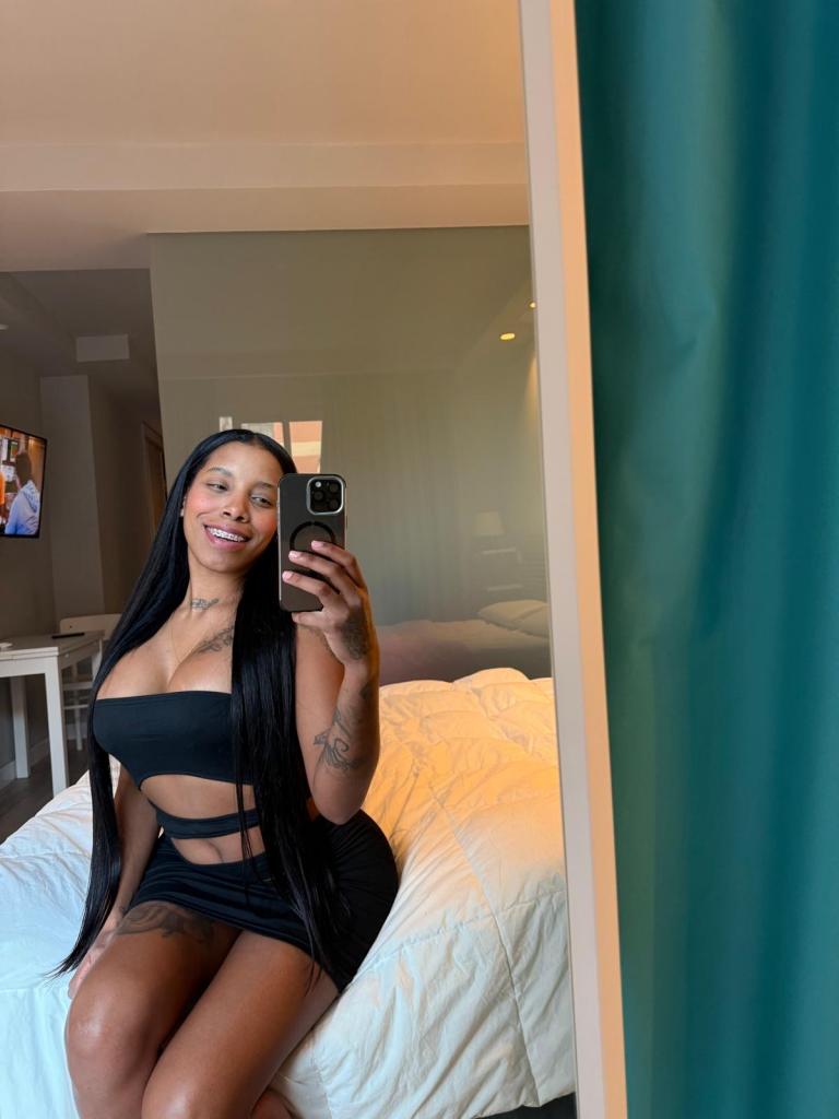 Chica busca chico en Barcelona: 