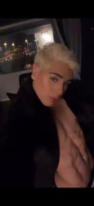 610845295: Chico busca chica en Málaga