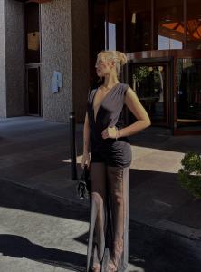 664239942: Chica busca chico en Madrid