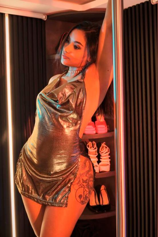 Chica busca chico en Barcelona: 